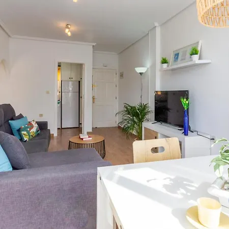 شقة Apartamento Con Piscina Playa La Mata Rf14